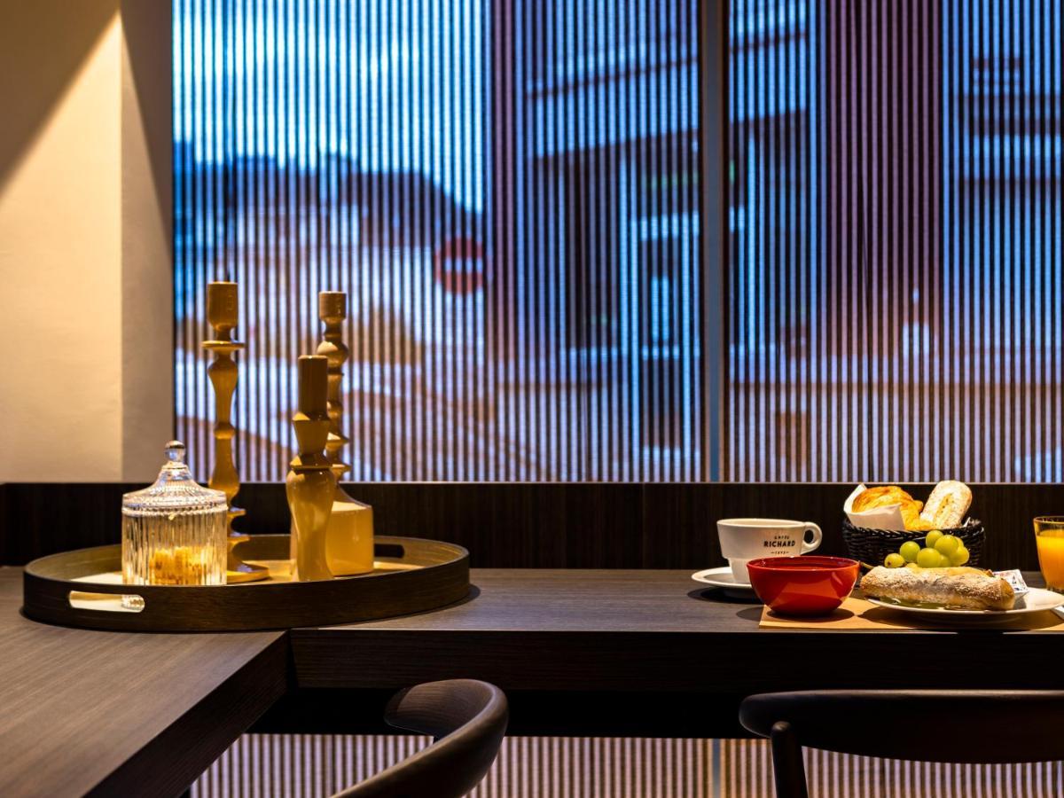 Moka Hotel Лорьян Экстерьер фото