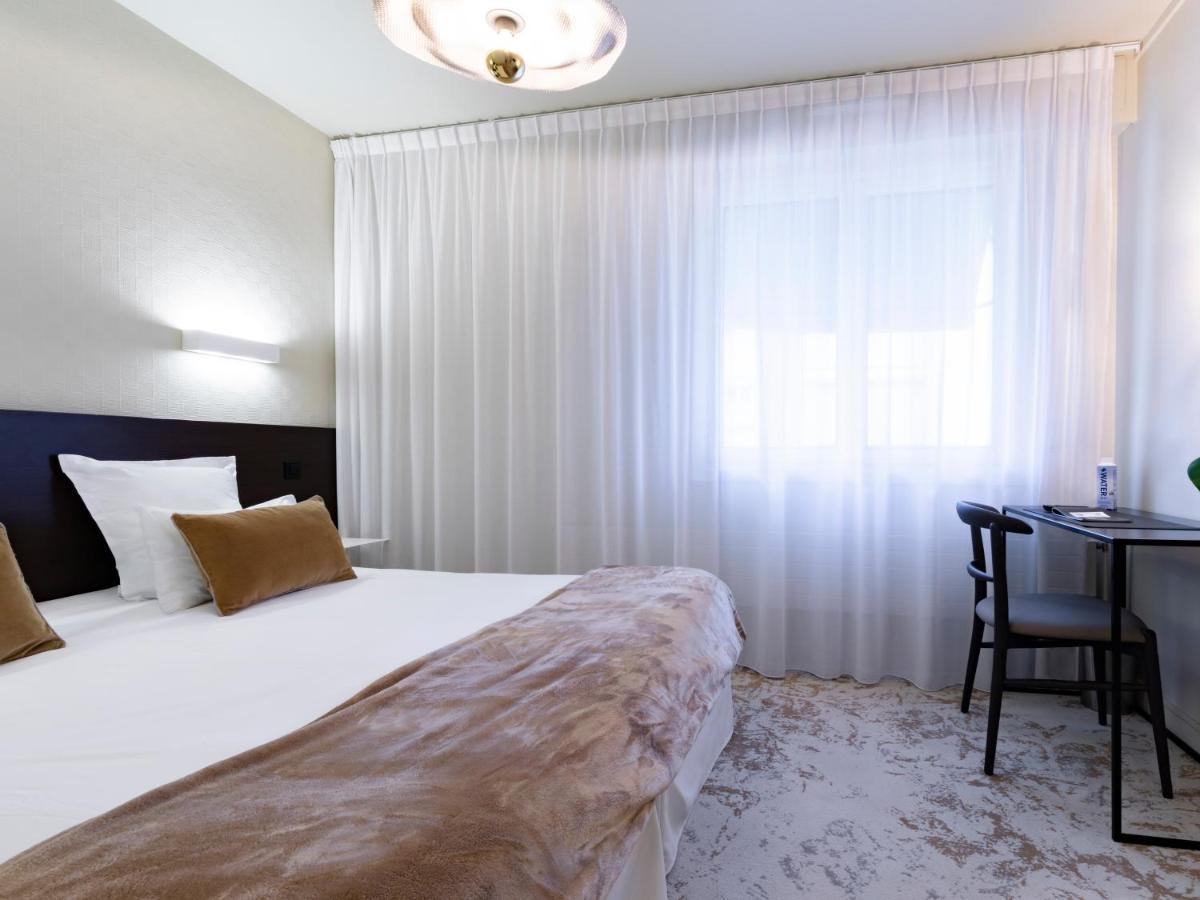 Moka Hotel Лорьян Экстерьер фото